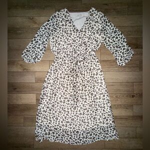 UEC LOFT LEOPARD PRINT CHIFFON FULLY LINED V NECK ELASTIC WAIST DRESS SZ MED